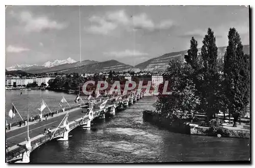 Cartes postales Geneve Ile J J Rousseau Le pont du Mont Blanc et le mont Blanc
