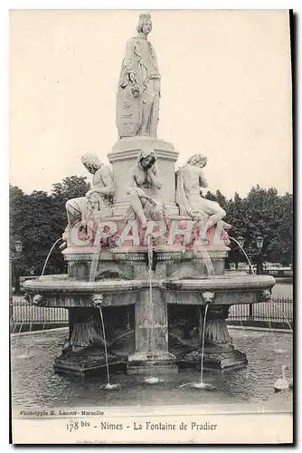 Cartes postales Nimes La Fontaine de Pradier