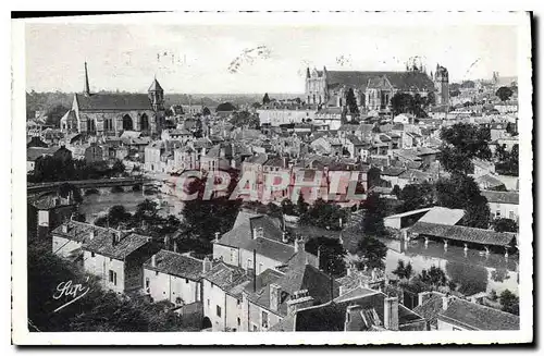 Ansichtskarte AK Poitiers Vue generale vers la Cathedrale