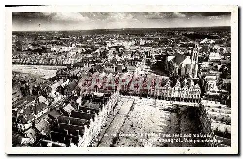 Cartes postales Arras La Petite avec ses maisons de style espagnol Vue panoramique