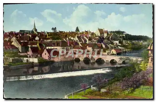 Ansichtskarte AK Beaumont Sarthe Vue generale prise du Pont neuf