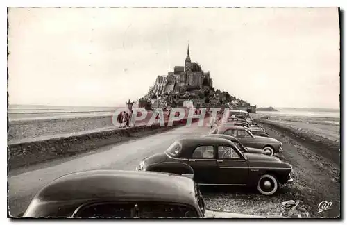 Cartes postales Le Mont St Michel L'Arrivee Automobile