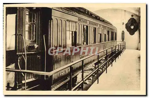 Ansichtskarte AK Foret de Compiegne Clairiere de l'Armistice Wagon du Marechal Foch dans lequel fut signe l'Armit