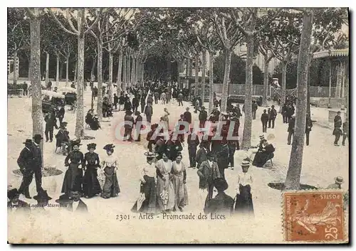 Cartes postales Arles Promenade des Lices