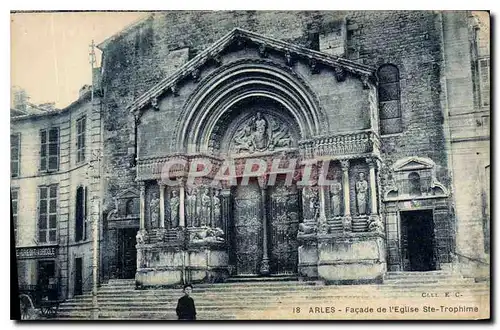 Cartes postales Arles Facade de l'Eglie Ste Trophime