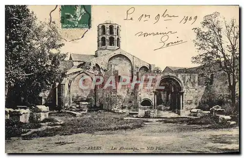 Cartes postales Arles Les Alyscamps