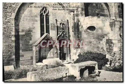 Cartes postales Arles Les Alyscamps Entree de la Chapelle