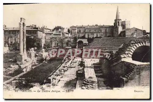 Cartes postales Arles Le Theatre Antique