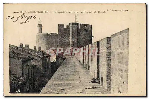 Ansichtskarte AK Aigues Mortes Remparts interieurs Le Chemin de Ronde