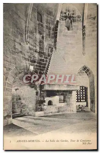 Cartes postales Aigues Mortes La Salle des Gardes Tour de Constance