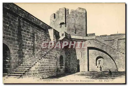 Cartes postales Aigues Mortes La Tour des Bourguignons