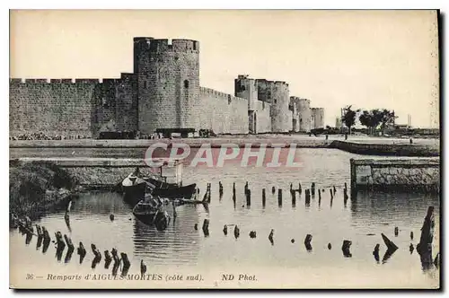 Cartes postales Remparts d'Aigues Mortes cote sud