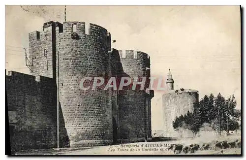 Cartes postales Remparts d'Aigues Mortes Les Tours de la Gardette