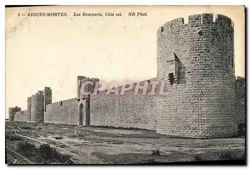 Ansichtskarte AK Aigues Mortes Les Remparts Cote est