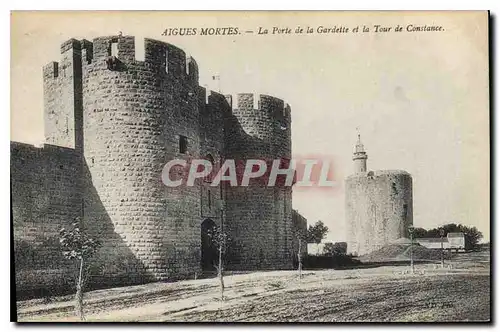 Ansichtskarte AK Aigues Mortes La Porte de la Gardette et la Tour de Constance