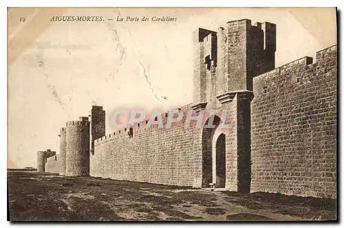 Cartes postales Aigues Mortes La Porte des Cordeliers