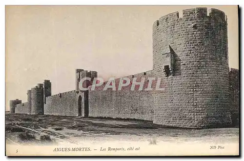 Ansichtskarte AK Aigues Mortes Les Remparts cote est