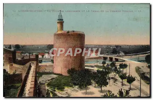 Cartes postales Aigues Mortes La Tour de Constance et le Canal de la Grande Robine