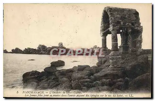 Cartes postales Ploumanach l'Oratoire de Saint Guirec les jeunes Filles pour se marier dans l'annee piquent des