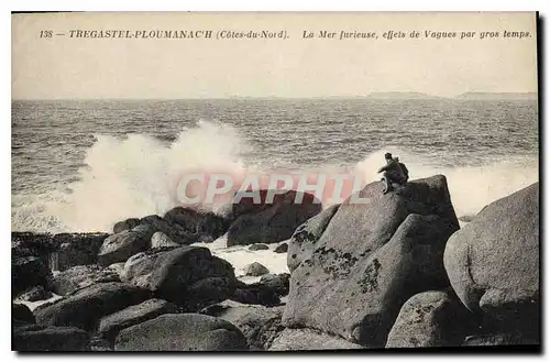 Cartes postales Tregastel Ploumanach Cotes du Nord la Mer Curieuse effets de Vagues par gros temps