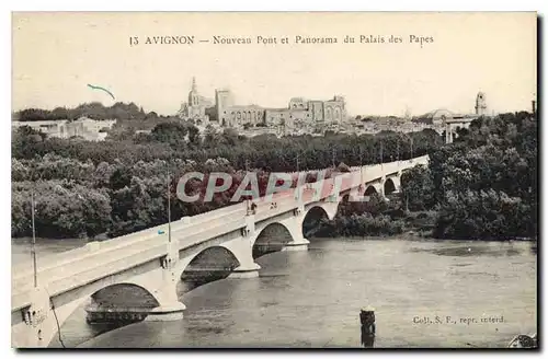 Cartes postales Avignon Nouveau pont et panorama du Palais des Papes