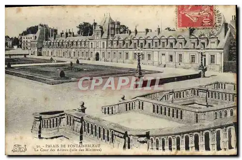 Cartes postales Palais de Fontainebleau La Cour des Adieux Aile des Ministres