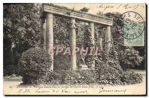 Ansichtskarte AK Angers Portique romain dans les Jardins du Cloitre Saint Jean