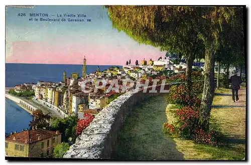 Ansichtskarte AK Menton La Vieille Ville et le Boulevard de Garavan