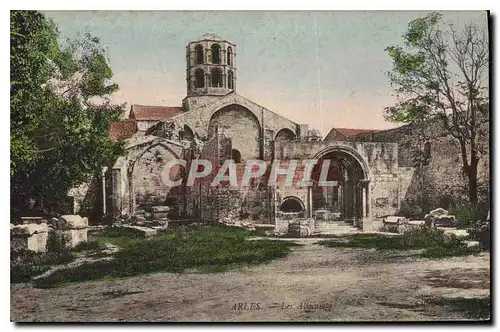 Cartes postales Arles Les Alyscamps