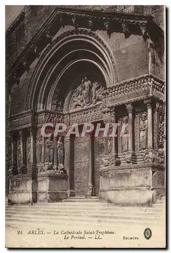 Cartes postales Arles La Cathedrale Saint Trophime Le Portail