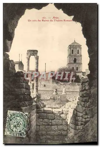 Cartes postales Arles Un Coin des Ruines du Theatre Romain