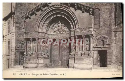 Cartes postales Arles Portique de Sainte Trophime