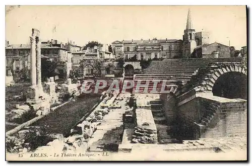 Cartes postales Arles Le Theatre Antique