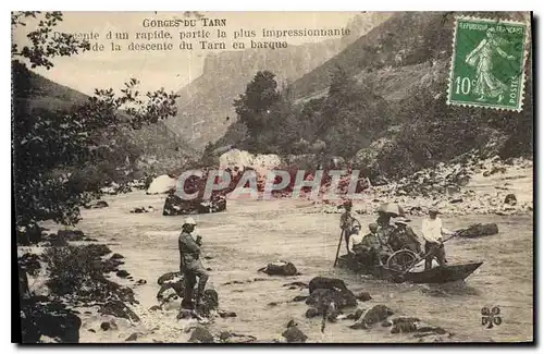 Cartes postales Gorges du Tarn Descente d'un rapide partie la plus impressionnante de la descente du Tarn en Bar