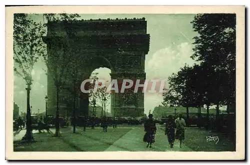 Ansichtskarte AK Les Coins de Paris Picturesque corners of Paris Un Coucher de soleil derriere l'Arc de Triomphe