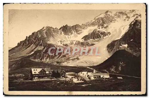 Cartes postales Dauphine Col du Lautaret (2056 m) les Hotels et le Combeynot (3155m)