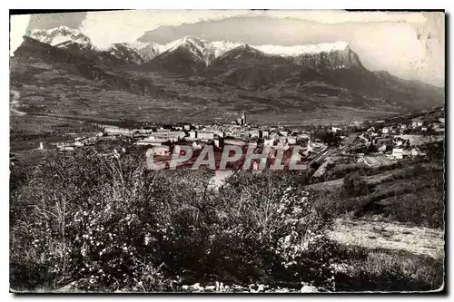 Cartes postales Embrun ( H A) alt 870 m vue generale et montagne de Morgon