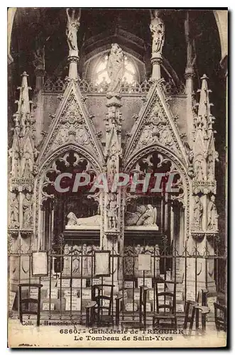 Cartes postales Treguier Cathedrale Le Tombeau de Saint Uves