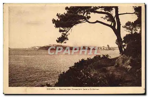 Cartes postales Dinard Ssentier des Douaniers face a St Servan