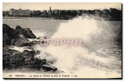 Cartes postales Cote d'Emeraude Dinard La Greve de l'Ecluse un Jour de Tempete