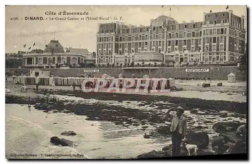 Cartes postales Cote d'Emeraude Dinard Le Grand Casino et l'Hotel Royal