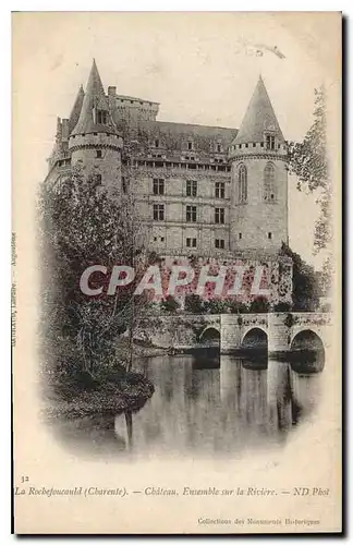 Ansichtskarte AK La Rochefoucauld (Charente) Chateau