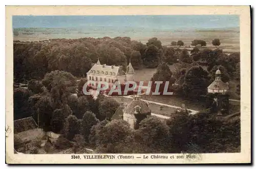 Ansichtskarte AK Villeblevin (Yonne) Le Chateau et son Parc