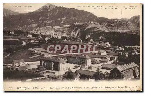 Ansichtskarte AK Briancon Les Caserne de Ste Catherine et Vue generale de Briancon et de ses Forts