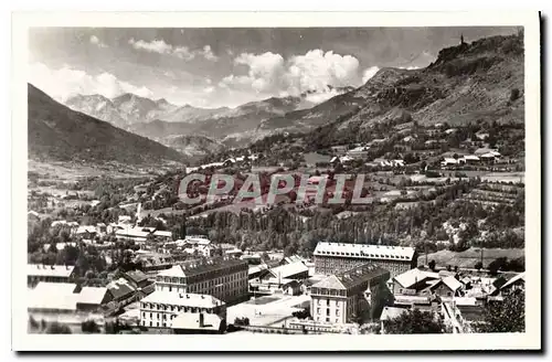 Cartes postales Briancon Hautes Alpes Les Casernes et Vallee de la Durance