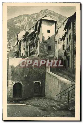 Cartes postales Briancon Les Remparts et la Rue Mercerie