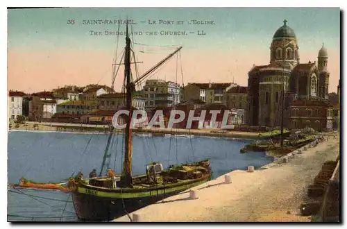 Cartes postales Saint Raphael le Port et l'eglise