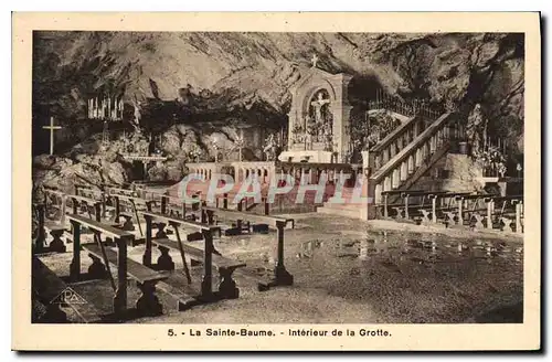 Cartes postales La Sainte Baume interieur de la Grotte
