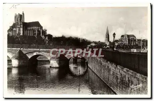 Cartes postales Auxerre la Cathedrale et l'Eglise St Germain