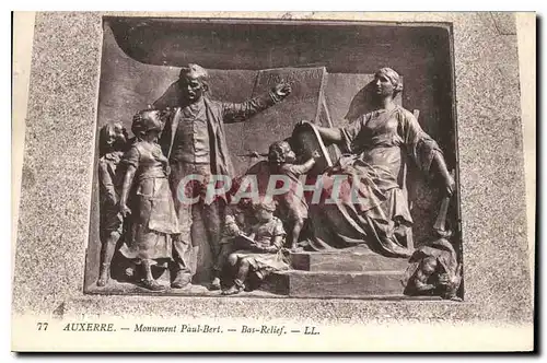 Cartes postales Auxerre Monument Paul Bert Bas Relief